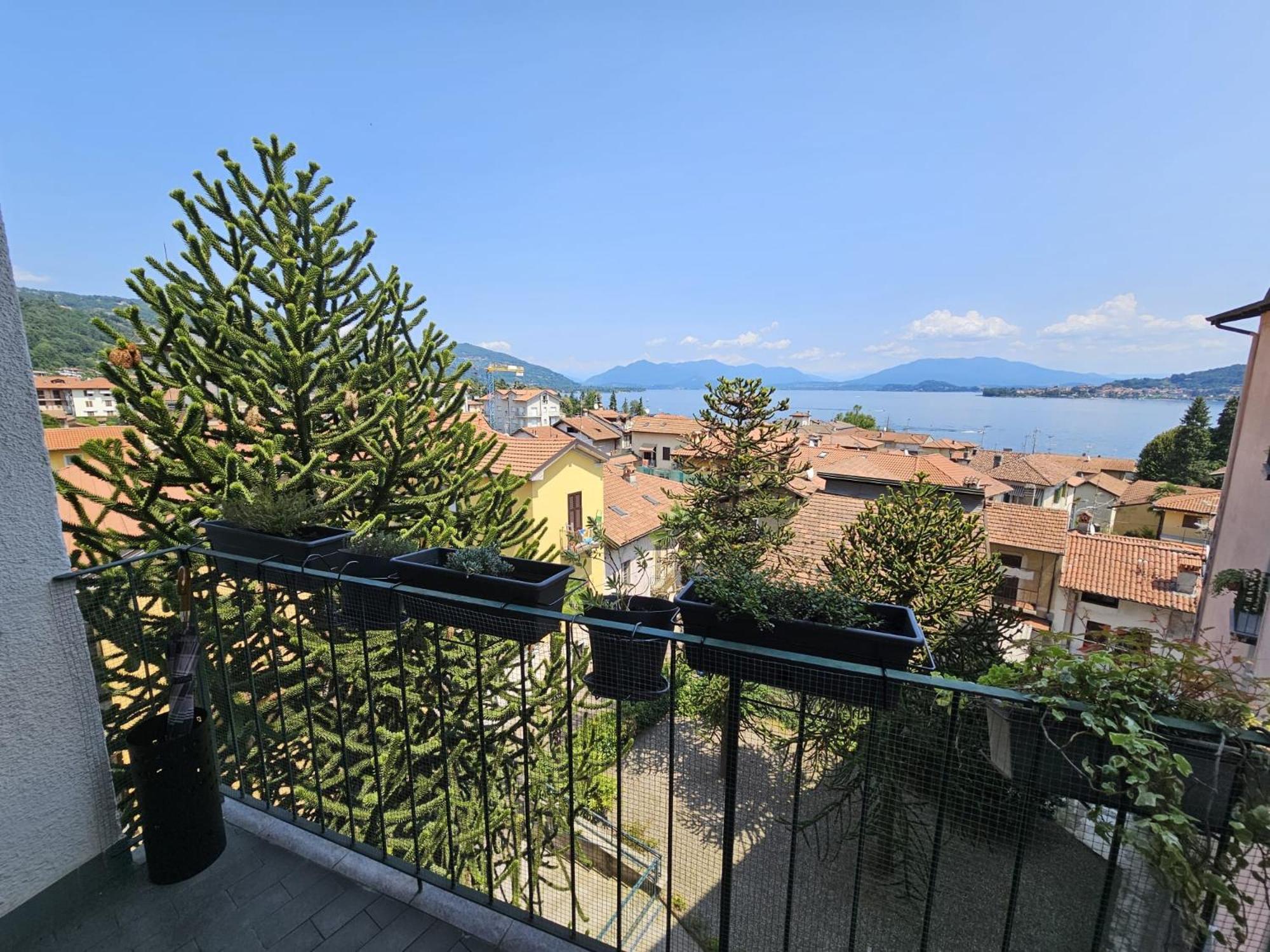 Lake View メイナ エクステリア 写真
